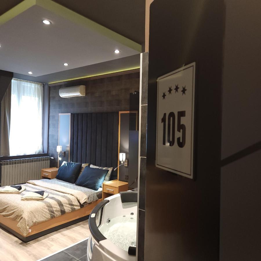In Club Aparthotel Vrnjačka Banja Екстериор снимка