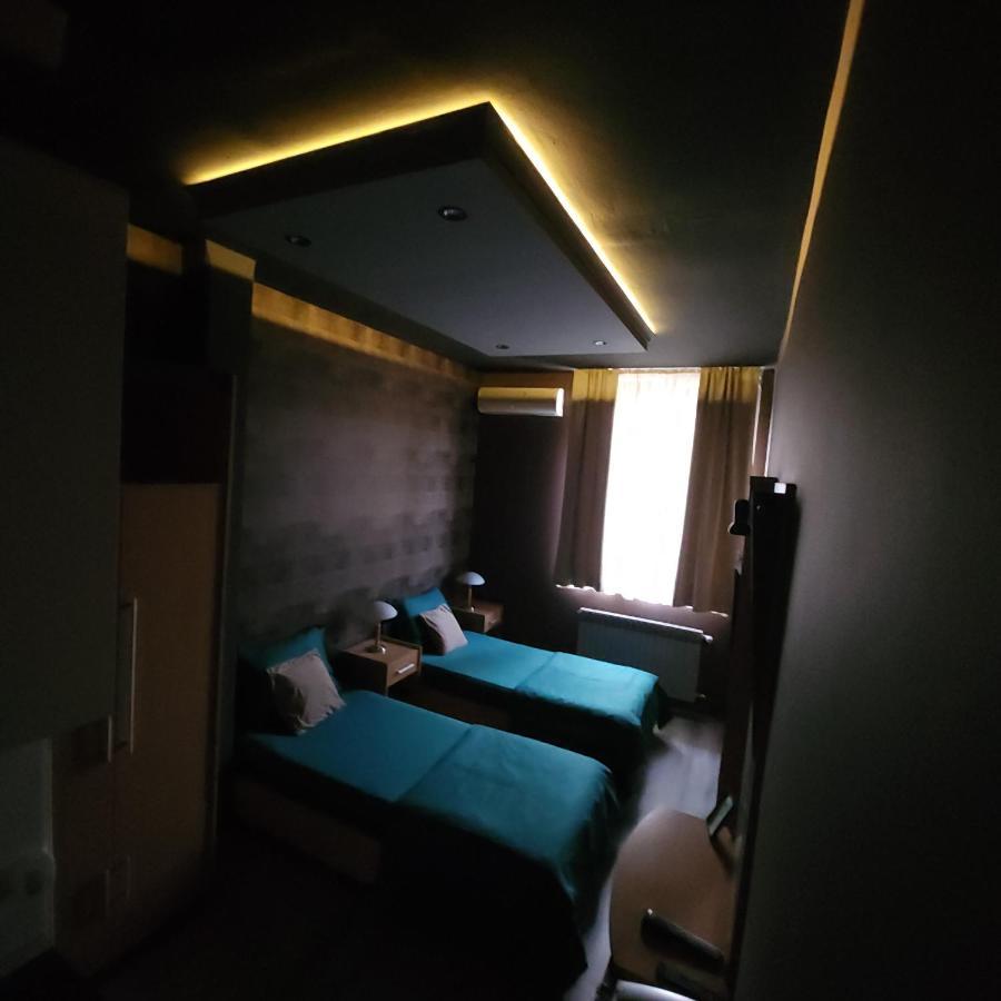 In Club Aparthotel Vrnjačka Banja Екстериор снимка