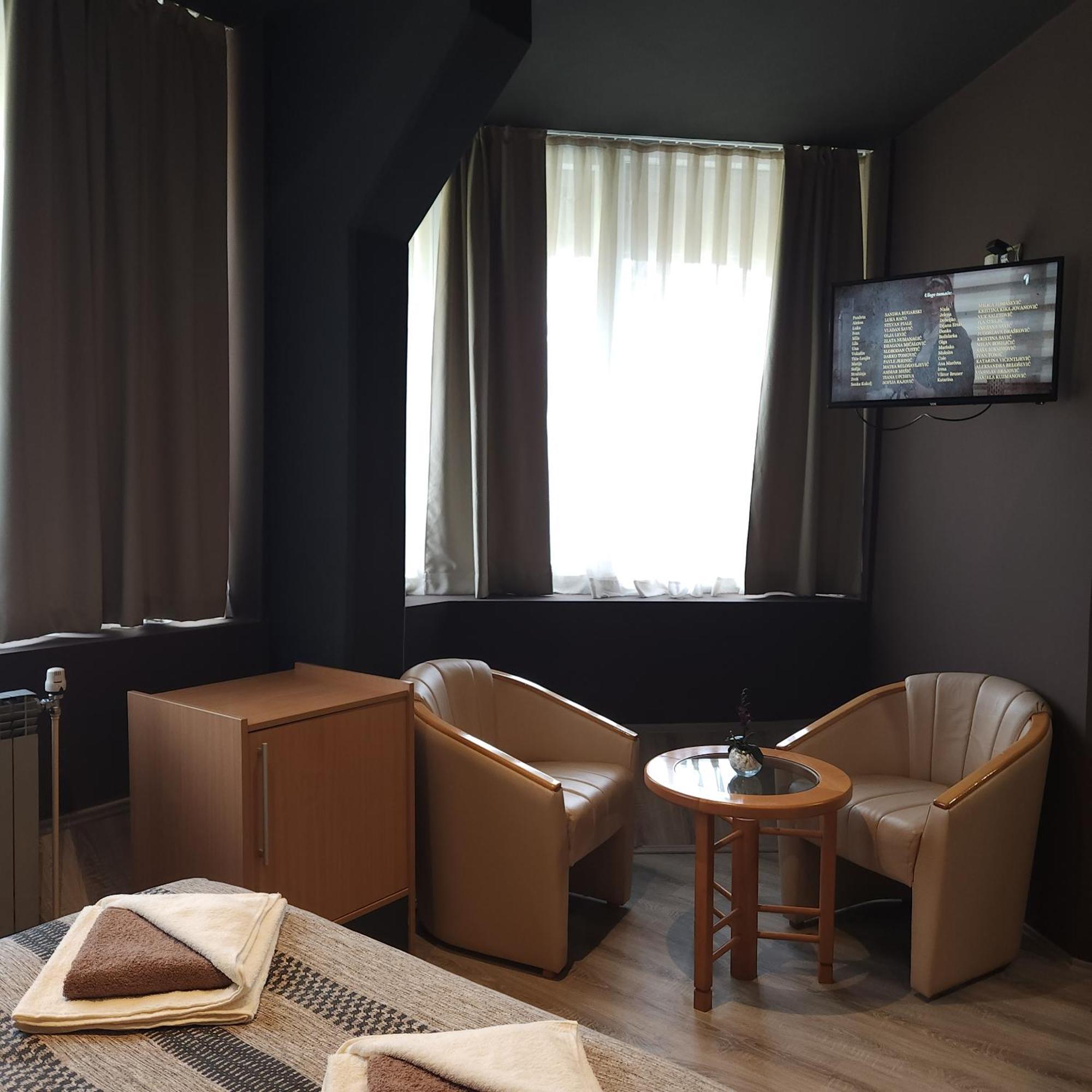 In Club Aparthotel Vrnjačka Banja Екстериор снимка