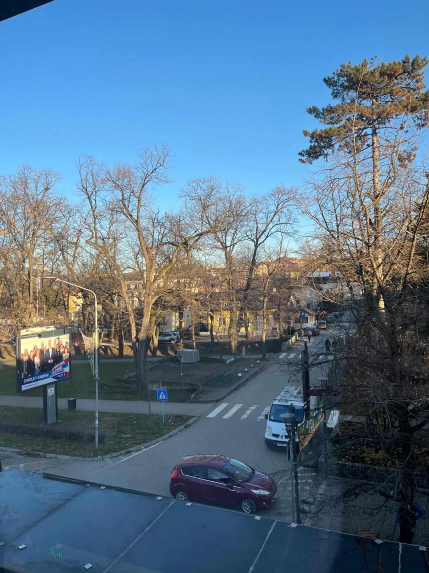 In Club Aparthotel Vrnjačka Banja Екстериор снимка
